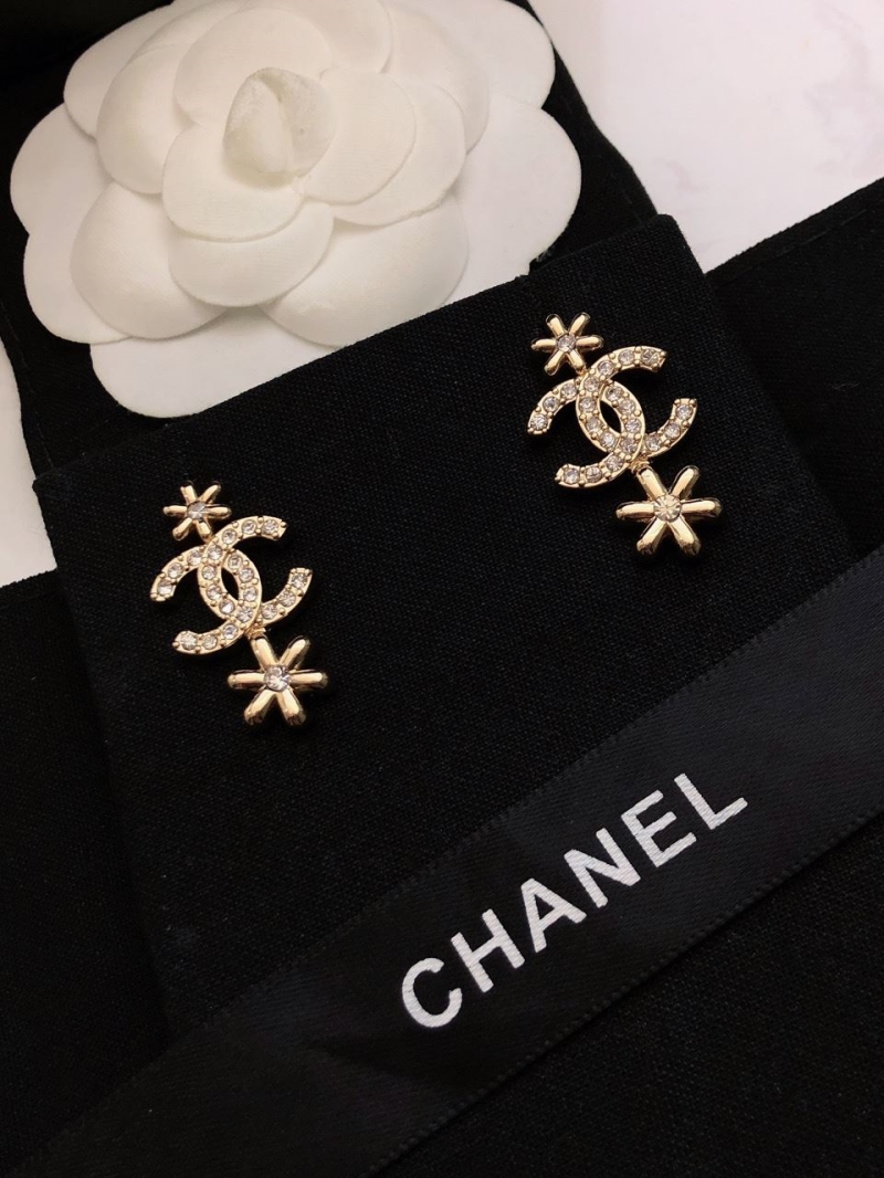 Ch**el earrings